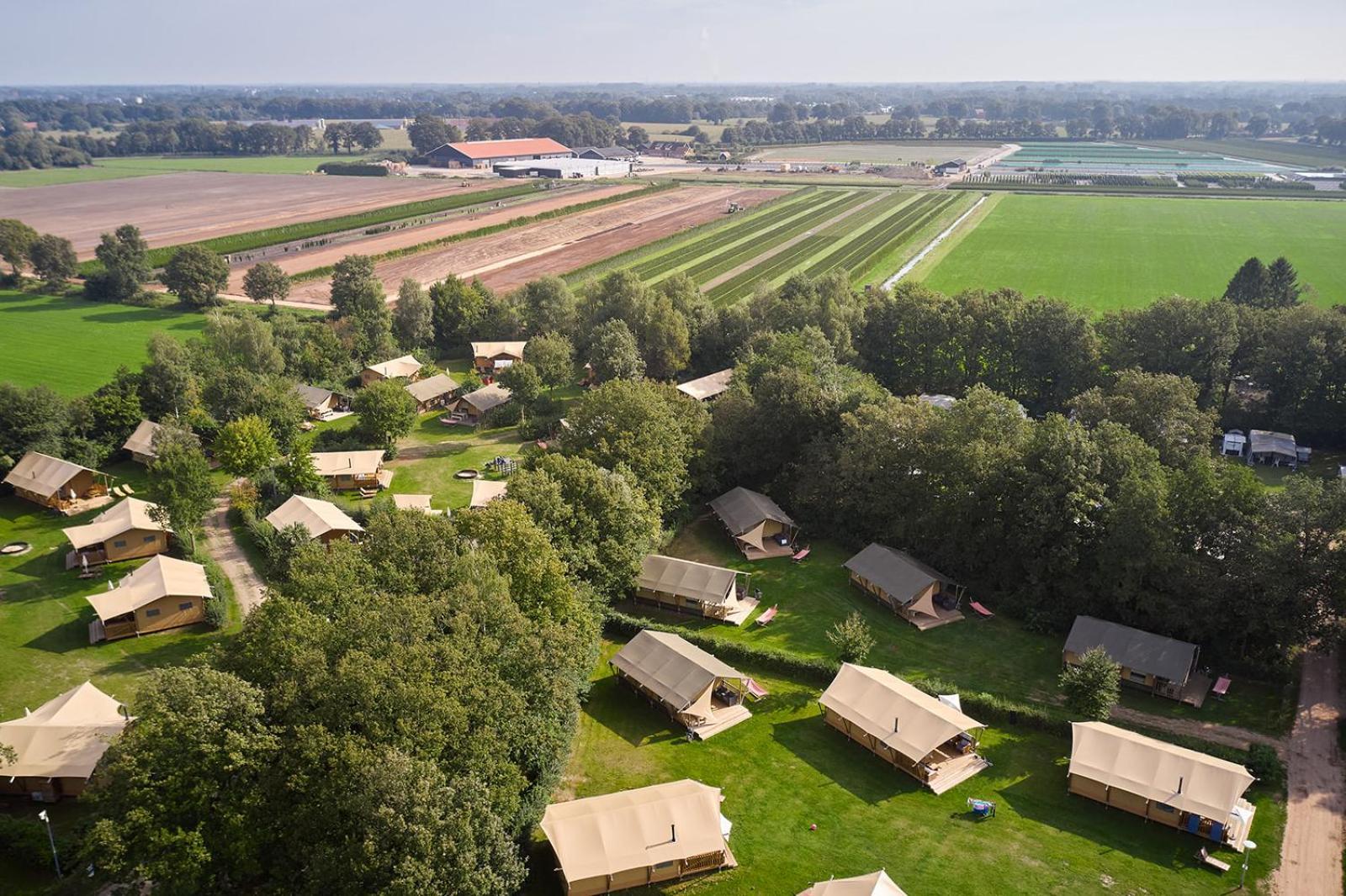 Отель Glamping Twente Денекамп Экстерьер фото